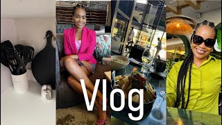 Vlog | Clean with me | Woman’s day | lunch date #southafricanyoutuber #cooking #vlog