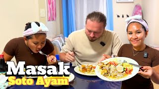 PERDANA MASAK SOTO AYAM KESUKAAN BULE