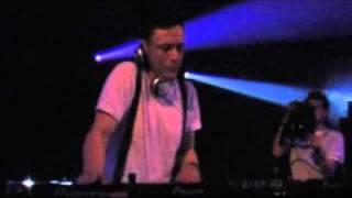 Luke Slater Melkweg Amsterdam @ Klinch 29 januari 2011 Part 2