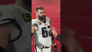 Jason Kelces last walk up the tunnel? #shorts #JasonKelce #KelceSwift #Eagles #Jawn