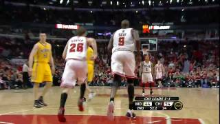 Kyle Korver Dunk (Indiana Pacers at Chicago Bulls)