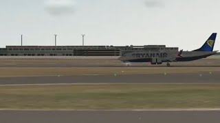 Ryanair B737Max8 Landing #shorts #rfsuniverse #rfsshorts #rfs #realflightsimulator