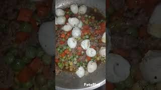 MIXED VEGETABLES WITH GROUND BEEF AND QUAIL EGG