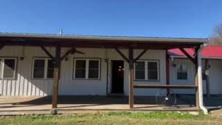 118 St. John Boulevard, Pineville, MO 64856