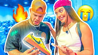 I tried selling FAKE CUSTOMS at a Sneaker Con...*FUNNY*