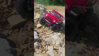 Рубикон красиво лезет в гору)) #car #automobile #offroad #trophy #rc #rccar #jeep