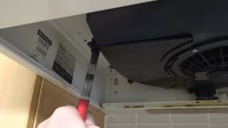 Cooker hood extractor carbon filter replacement