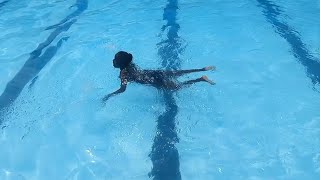 Girl breaststroke beat boys breaststroke technique 💕