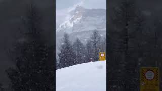 How is skiing in March in the Dolomites?