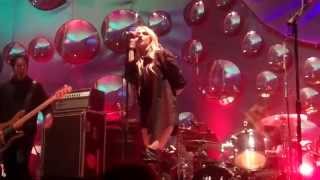 The Pretty Reckless - Zombie no MTV EMA 2010