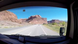 S1LAWG,E42 - Driving The Moab Route - Nomadic Native