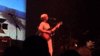 Laura Marling - The Needle and the Damage Done (2015-08-03)