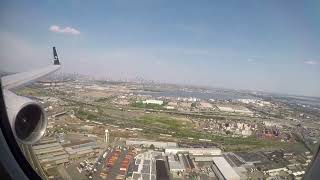 Landing Newark EWR United 767-300 July 2019