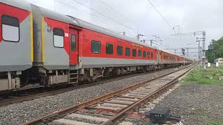 waiting for Signal🚦 Duronto Express 😢🥺12283 Ernakulam H.Nizamuddin Duronto Express Nagda Jn Skip...!