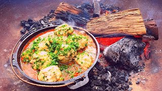 Camp Oven, Dutch Oven Recipes | Beef Goulash | Bread Dumplings | The Best Combination!