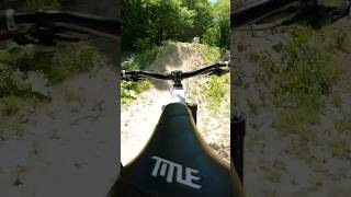 Big bike on the dirt jumps #mountainbikejumps #shortvideo #mtb #mtbjumps #enduro #title