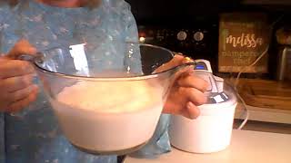 Pampered Chef Ice Cream Maker