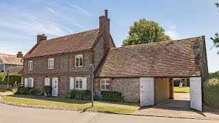 Inside this Character Cottage in Lavant, Chichester, PO18 - Fine & Country Chichester 01243 908077