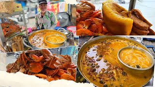 Xe bánh canh chị Phụng có dịch vụ bán nửa con cua ở chợ Sắt nổi tiếng Sài Gòn