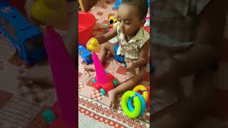 সে একাই খেলা করছে#shortsfeed #cutebaby #trendingshorts #vairalshort #ytshorts #shortvideo#subscribe