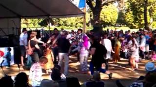 Indonesian song and dance 3 at INDOfest 2013