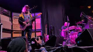 Dinosaur Jr - Feel The Pain (live Madison Square Garden, NYC - 9/11/2024)