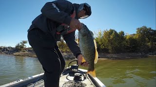 A few NICE FALL Smallmouth Bass!