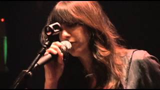 Nicki Bluhm & The Gramblers - "Burnt"