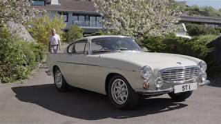 A tribute to Roger Moore and his Volvo P1800