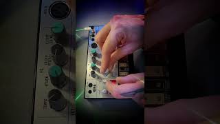 Korg Volca Bass Jam #korgvolcabass #korgvolca #korg #synthesizer #electronicmusic