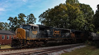 CSX L799 at Taylors with an SD70MAC leader