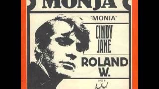 Roland W - Monja