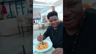 MASSA COM CARNE NO RESTAURANTE CHINÉS - LUANDA, ANGOLA  #vlogsdoprimata  #luandaangola #massa