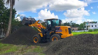 How to operate a wheelloader machine |Rocks dumping and loading