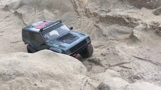 Axial SCX10.2 Jeep Cherokee rock crawling