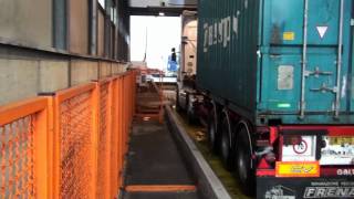 TRUCKERS-CAMIONISTI - Container scanner