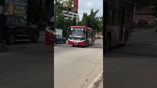 ksrtc mass🔥🔥 & Road potholes😡#ksrtcmassentry #bussid  #bussimulatorindonesia #ksrtc #bus #road #cars