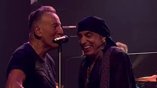 Bruce Springsteen & The E Street Band - Ramrod [Hollywood FL, USA - 07.FEB.2023]... Official Audio