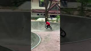 Failed ❌❌❌ — Taman Pramuka Bandung #bmx #street #bandung