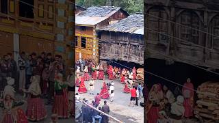 ऐसे मनातें हैं उत्सव हिमाचल  में. himachali music,dance and dham.#himachaliculture  #travel #chamba