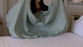 How to Fold a Fitted Sheet by Cuddledown.com