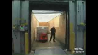 TOYOTA 7HBW23 Pallet Truck Product Video