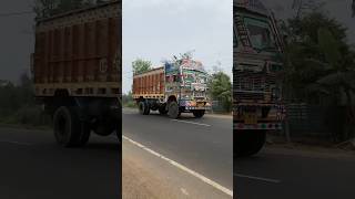 dekh ke tujhko dil bole hi hai LP Truck