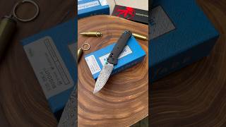 Нож benchmade . Ссылка на магазин в шапке профиля #knifehub #лазернаягравировка #edc