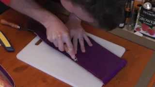 Making a leather purse by hand