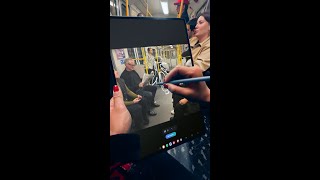 Ganz normale U-Bahn-Fahrt in Berlin? Nicht mit dem Galaxy Tab S10 Ultra und Skizze zu Bild.