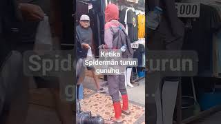 pengamen spiderman