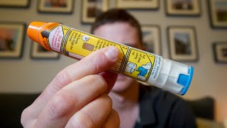 How to Use An Epipen | How to Epipen Injection