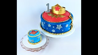 Wonder Woman Cake