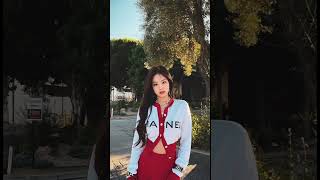 blackpink Jennie outfits